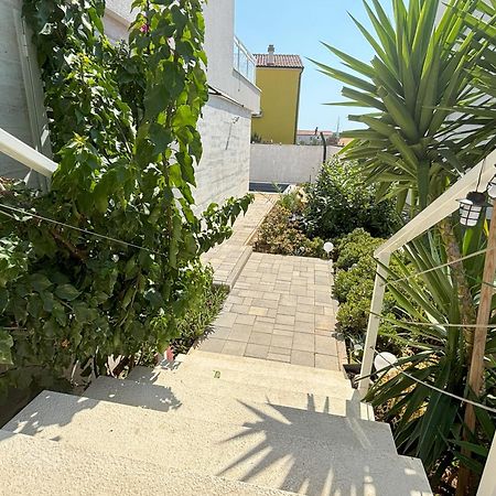 Vila Regina Apartment Rex With Swimming Pool Jezera Exterior photo