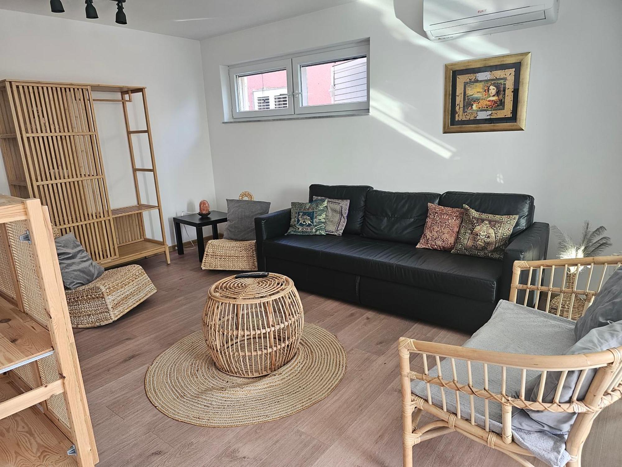 Vila Regina Apartment Rex With Swimming Pool Jezera Exterior photo