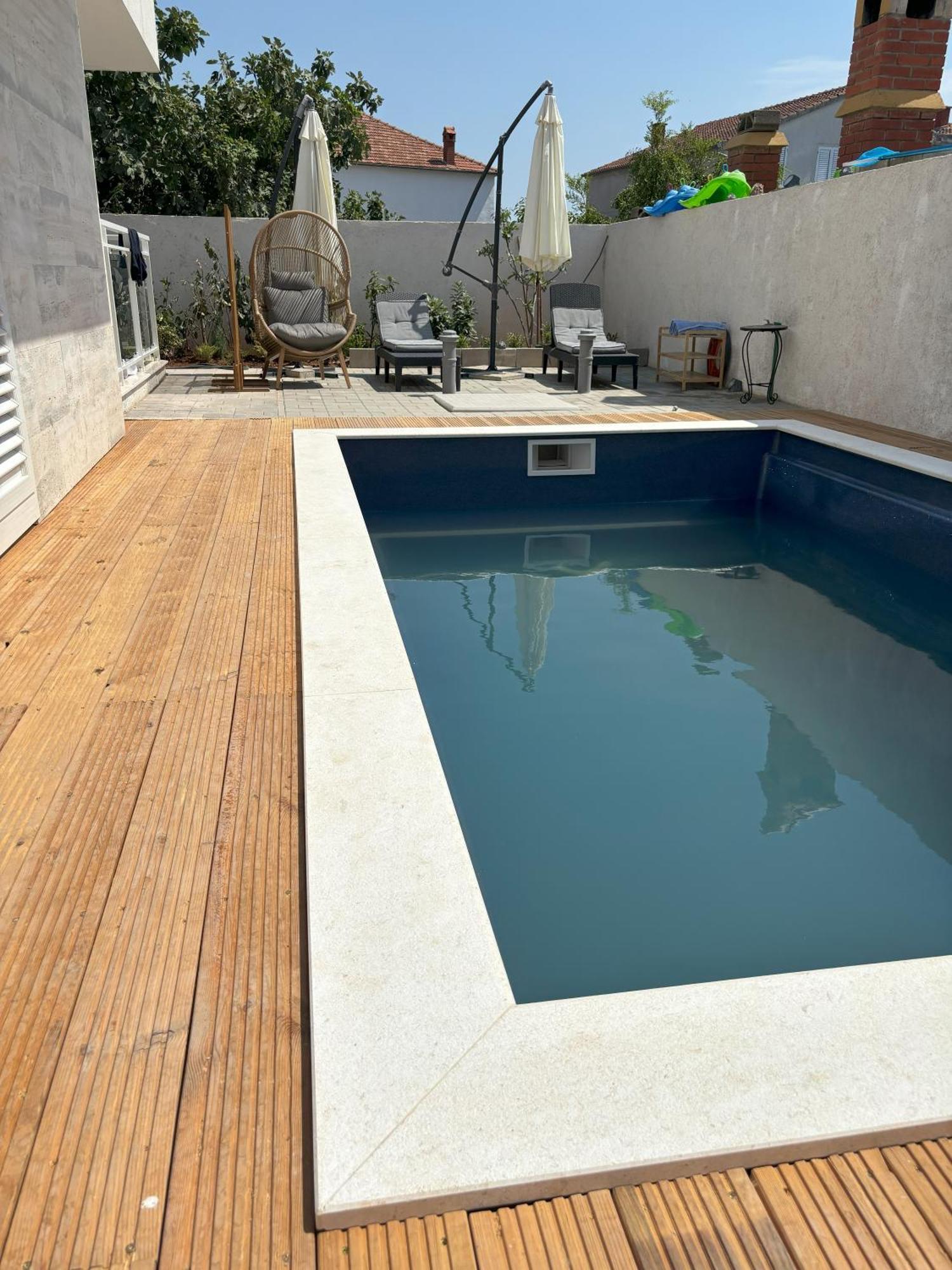 Vila Regina Apartment Rex With Swimming Pool Jezera Exterior photo