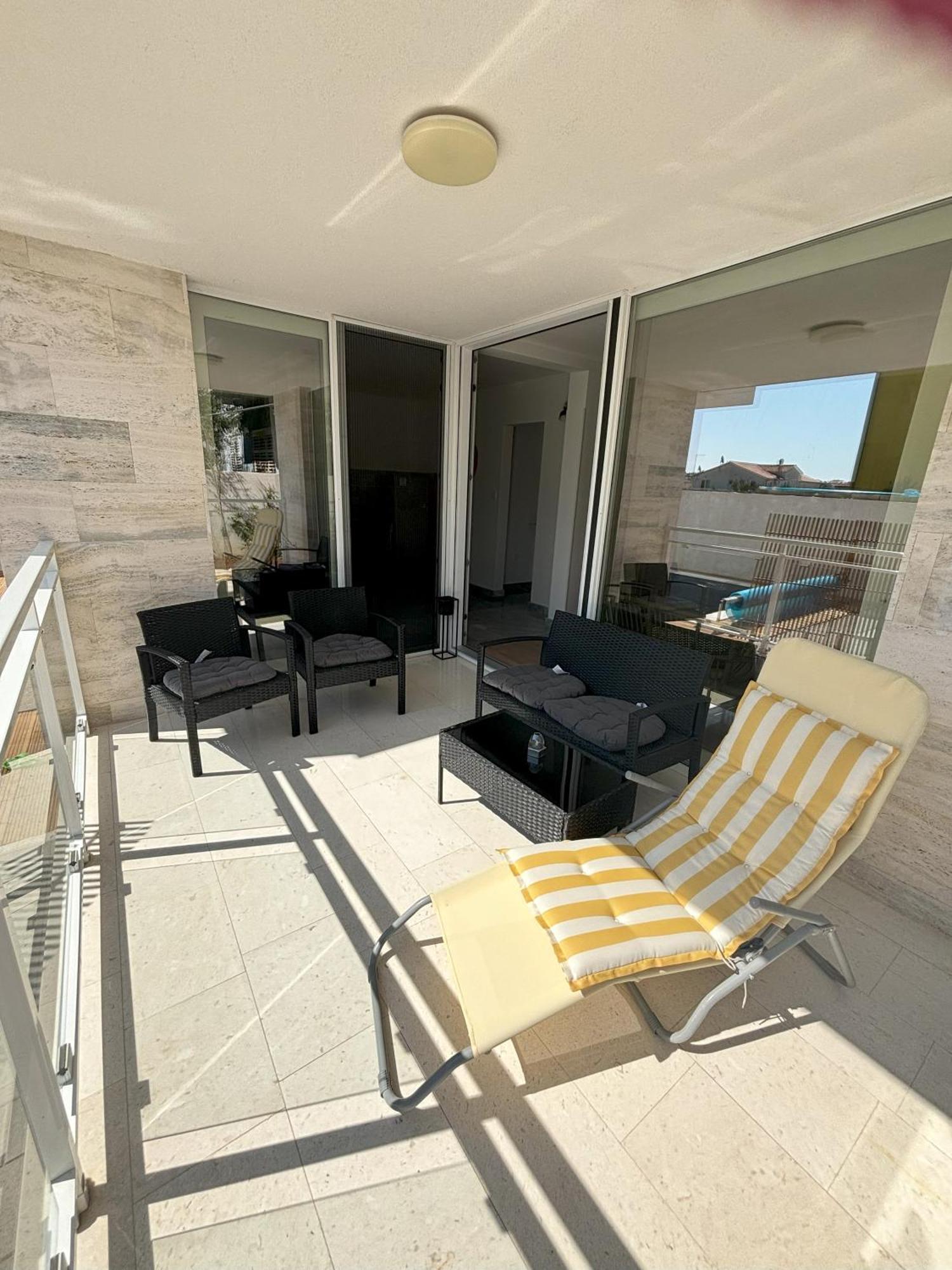 Vila Regina Apartment Rex With Swimming Pool Jezera Exterior photo